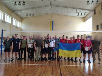 Військовослужбовці змагалися в турнірі з волейболу 