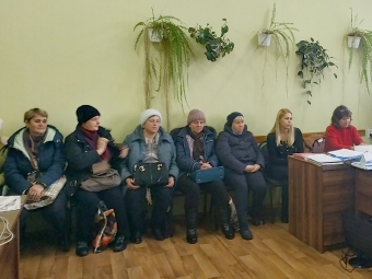 Чи легка праця соціального робітника, і хто ті люди, які у всьому допомагають стареньким? 