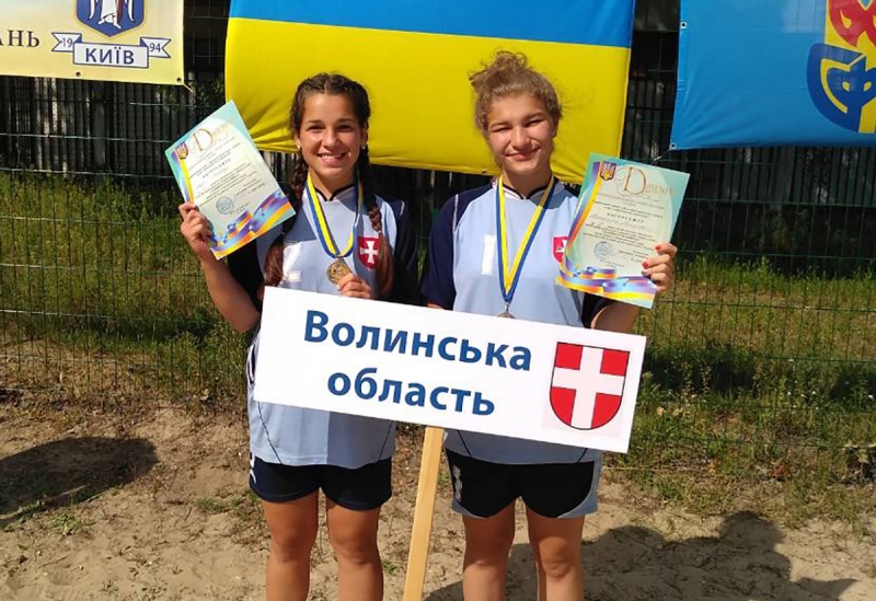 Вікторія Мартинюк та Марина Іщук.