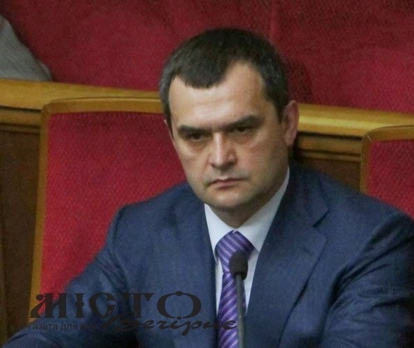 РНБО ухвалила найсуворіші санкції проти 10 експосадовців, які зрадили Україну 