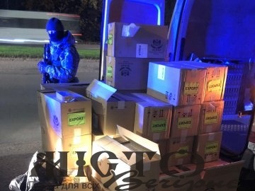 Прикордонники ліквідували канал незаконної реалізації контрафактних сигарет 