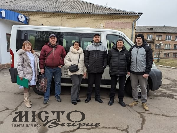 Мешканці Нововолинська продовжують здавати кров: протягом тижня долучилося 17 донорів 