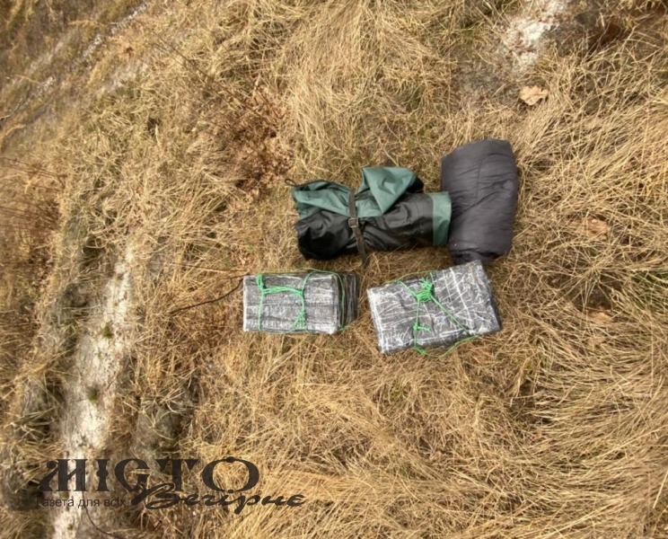 У Володимир-Волинському районі виявили контрабандні цигарки 