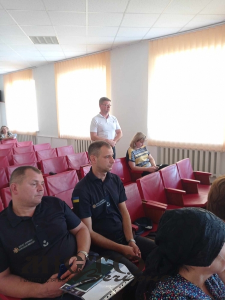 Відбулось позачергове засідання  комісії з питань техногенно-екологічної безпеки та надзвичайних ситуацій Іваничівської селищної ради 