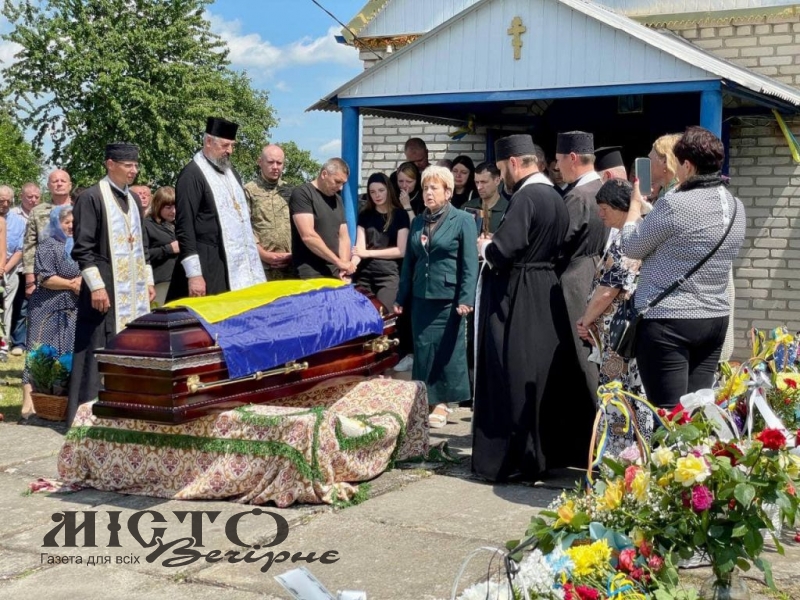 Нововолинськ зустрів полеглих Героїв Олега Марчука та Володимира Кварцяна 