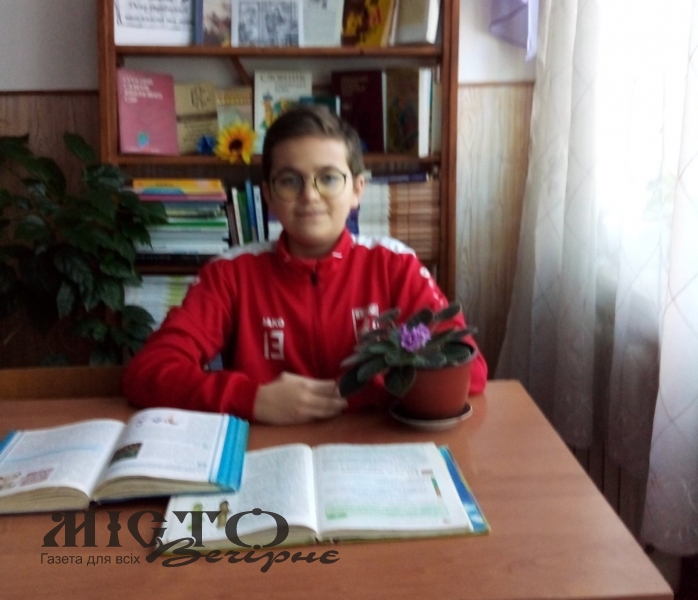 Учень з Іваничівської громади здобув перемогу на обласній олімпіаді з біології 