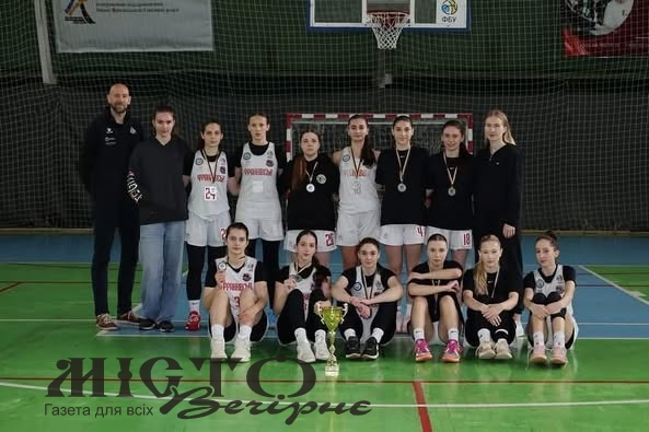 Баскетболістка з Нововолинська стала срібною призеркою Молодіжної ліги України 