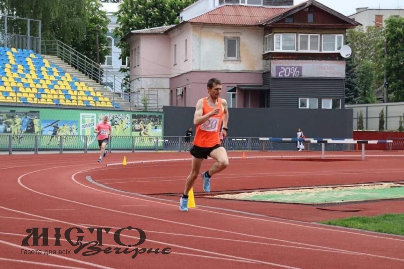 Рятувальник з Нововолинська виборов золото на обласному чемпіонаті з легкої атлетики серед дорослих 
