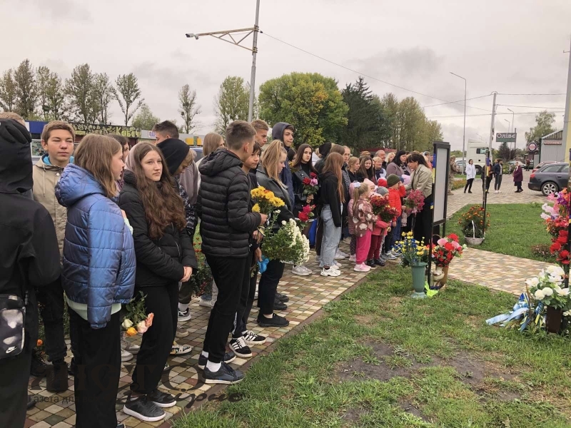 До Дня захисників та захисниць України у ліцеї села Затурці відбулися урочисті заходи 