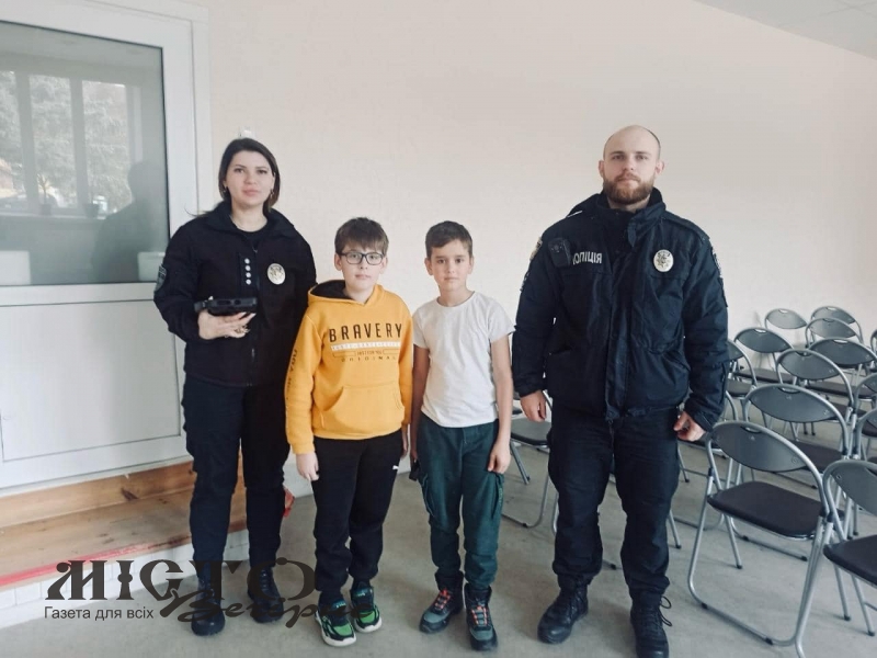 Працівники поліції розповіли учням Зимнівського ліцею правила безпеки дорожнього руху 