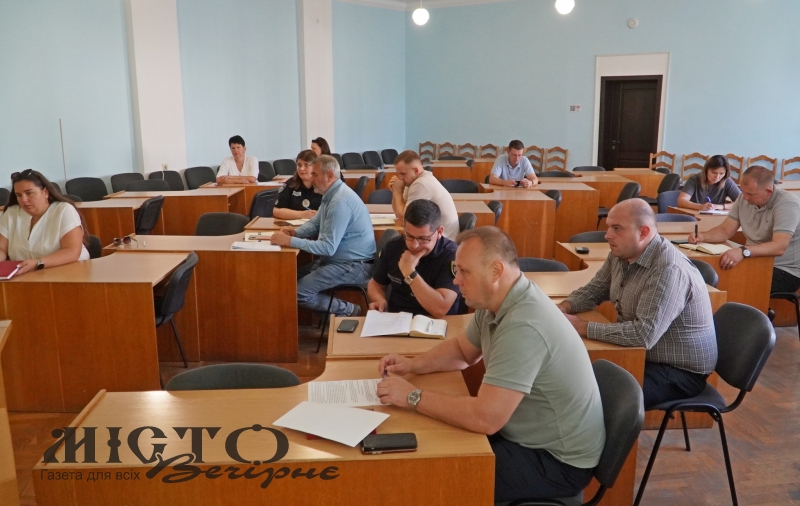 Комісія ТЕБ та НС прийняла рішення виділити приблизно 1 млн грн на ліквідацію наслідків негоди у Володимирі 