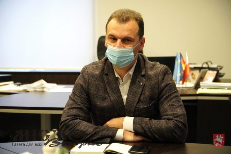 Ковідна ситуація у Володимирі, утеплення будинків, утілення в життя  дієвих проєктів  - про це міський голова говорив з журналістами  