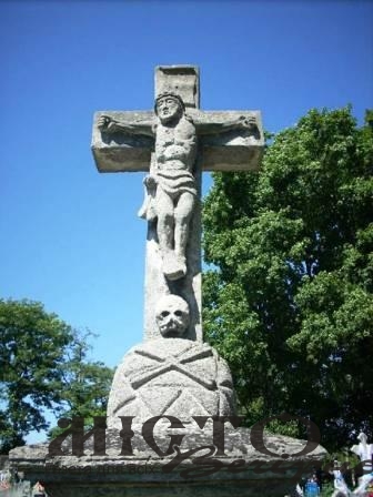 КАТОЛИЦЬКІ ПОХОВАННЯ НА ЛАДОМИРСЬКОМУ ЦВИНТАРІ У ВОЛОДИМИРІ 