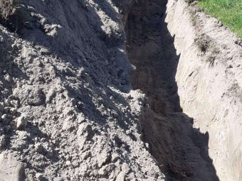 У Когильному без дозволу риють «окопи» і скандалять з мешканцями 