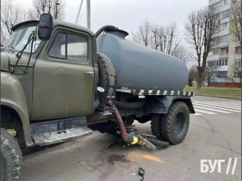 У Володимирі мотоцикл потрапив під вантажівку 