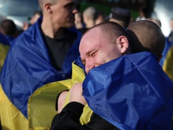 З російського полону повернули 277 воїнів 