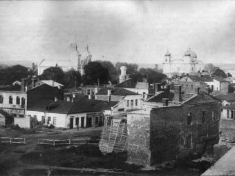 СПОГАДИ ВОЄННИХ РОКІВ 