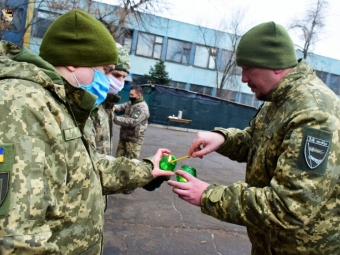 У 14-й бригаді на передовій запалав вогник миру  