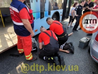 У Києві водій тролейбуса помер за кермом 