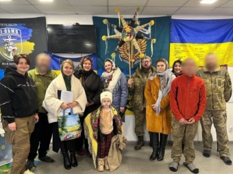 У Нововолинську колядували на потреби ЗСУ 