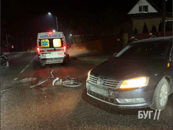 На виїзді з парковки парку Словʼянського у Володимирі трапилася ДТП 