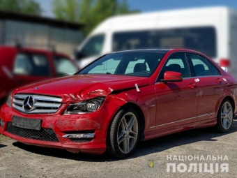 У Зимному п’яний працівник СТО на чужому авто потрапив у ДТП 