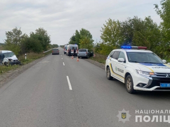 Травмувалися п’ятеро людей: деталі аварії поблизу Нововолинська 