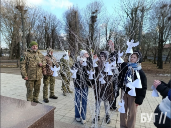 В Іваничах долучилися до Всеукраїнської тихої акції «Ангели пам’яті» 