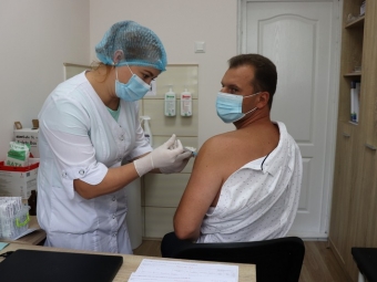 Міський голова Володимира Ігор Пальонка вакцинувався від COVID-19 