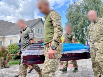 У Нововолинську попрощалися із загиблими героями 