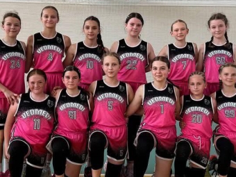 Баскетболістки Нововолинської ДЮСШ вийшли до чвертьфіналу ВЮБЛ! 