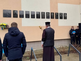 У Нововолинському ліцеї №7 відкрили меморіальні дошки загиблим героям 