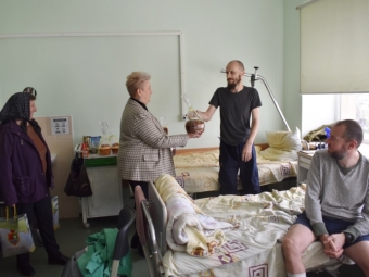 В Іваничах привітали учасників бойових дій з Великоднем 