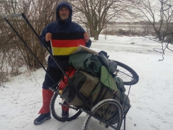Українець пройшов пішки 1180 км 