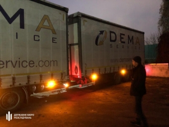 Митники «Ягодина» пропустили партію контрабанди під виглядом штучних ялинок 