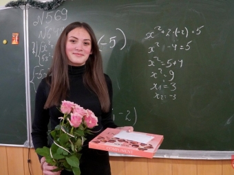 У Володимирі привітали з днем народження доньку загиблого Героя Артема Єгиазаряна 