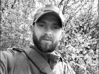 У лікарні помер військовослужбовець Дмитро Олівко з Володимирської громади 