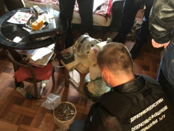 У Володимир-Волинському районі ліквідували майстерню з нелегальної обробки бурштину 