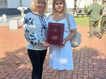 Зеленський вручив орден «Золота Зірка» рідним загиблого 25-річного Героя України з Володимира 
