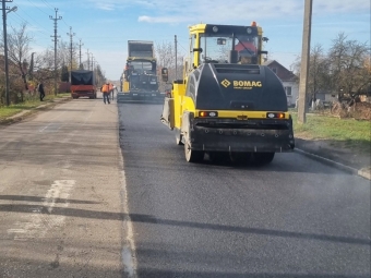 Дорожники завершують ремонт автошляху Р-15 на ділянці Турійськ – Верба 