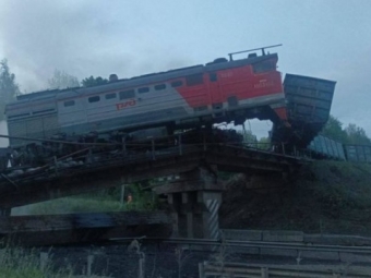 У двох областях росії обвалилися мости, є загиблі й постраждалі 