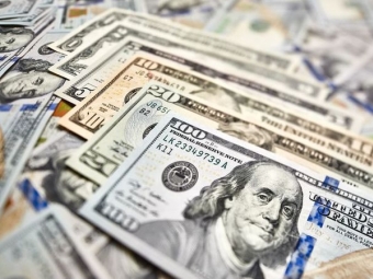 Від сьогодні з росіян стягуватимуть 30% комісії за покупку валюти 