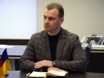Журналісти цікавилися у міського голови про пам’ятник захисникам, допомогу бізнесу, проблеми транспорту 