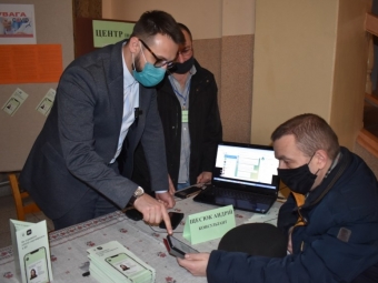Керівник із Мінцифри консультував володимирчан 