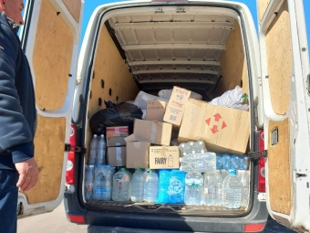 В Іваничах учергове для захисників передали маскувальні сітки та продукти харчування 