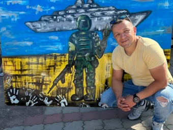 В Іваничах випускники ліцею передали 7 тисяч гривень на потреби військових 