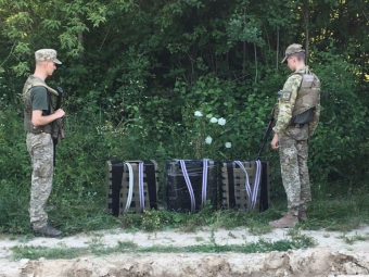 В Устилузі затримали контрабандистів, які намагались переправити до Польщі три тисячі пачок цигарок 