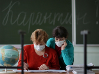Відсторонили від роботи невакцинованих педагогів 