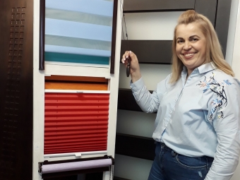 Уже 15 років магазин реалізовує якісні металопластикові вікна та двері 
